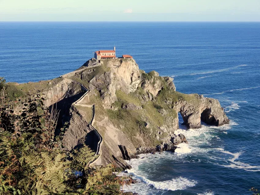 Explora los rincones con alma del País Vasco